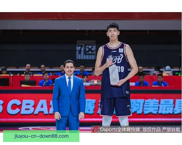 NBA球队邀徐昕试训 广州主帅称为他自豪 未来潜力无限